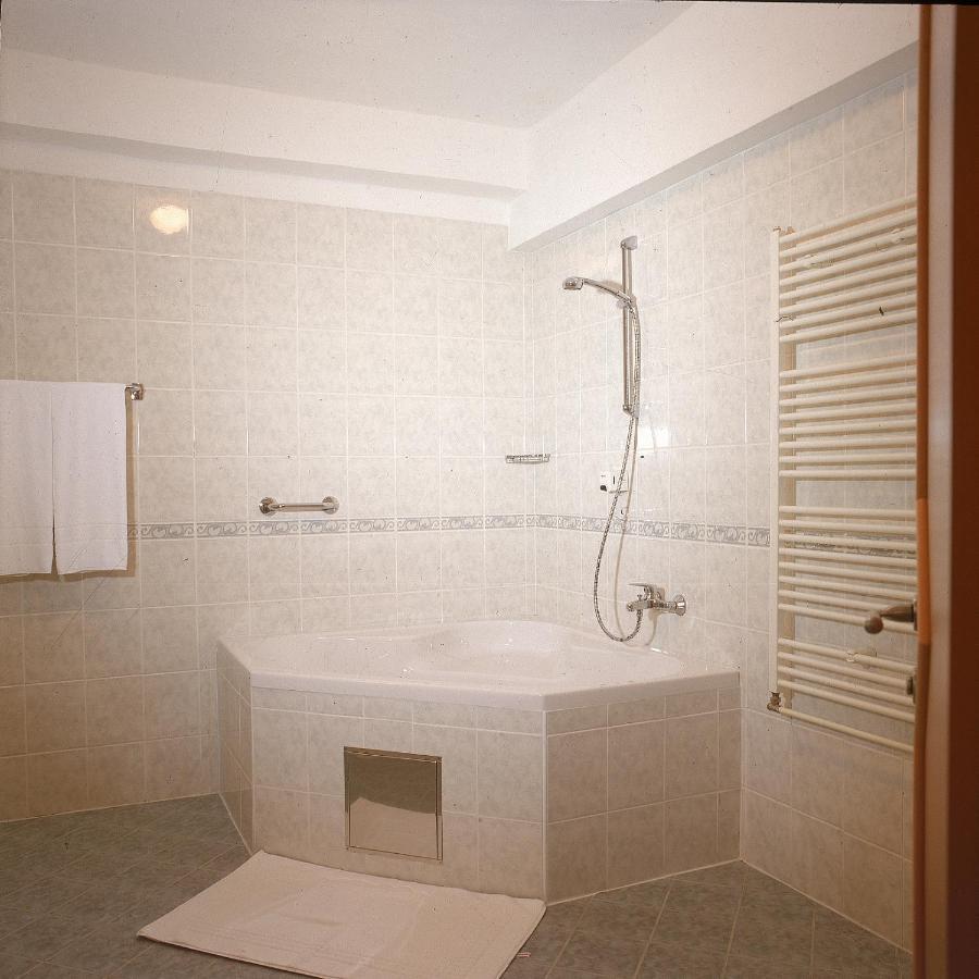 Hotel Kaskada Bojnice Zewnętrze zdjęcie